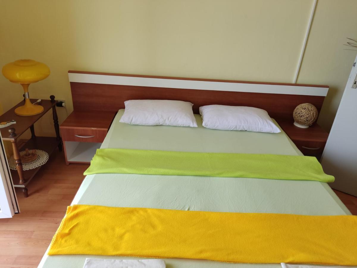 Apartment Varga 斯维蒂尤拉伊 外观 照片