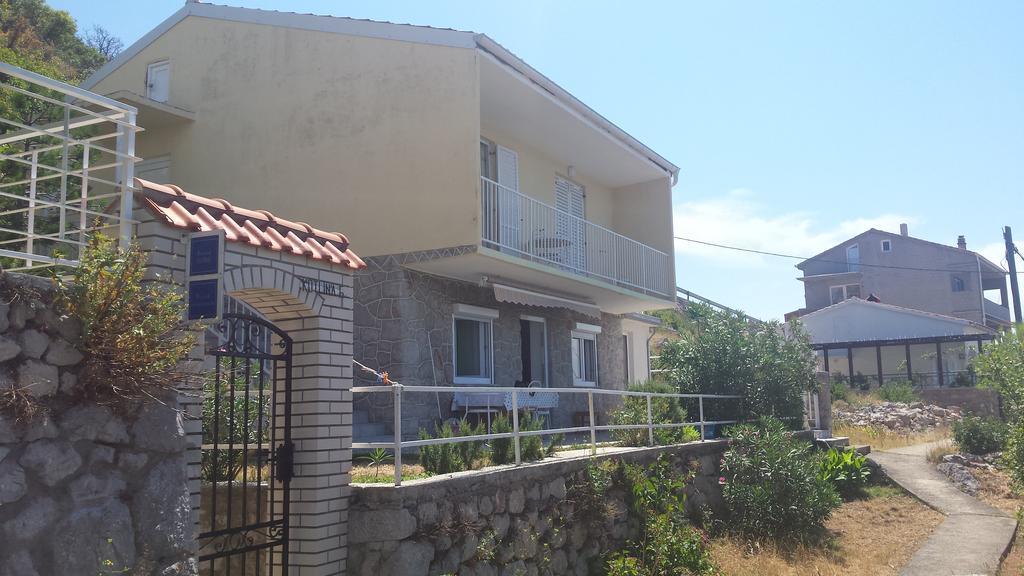 Apartment Varga 斯维蒂尤拉伊 外观 照片